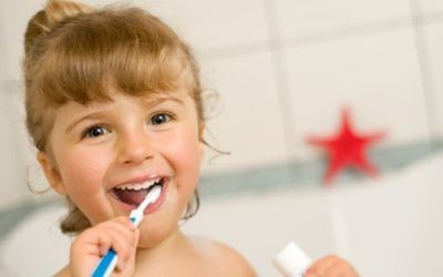 Cómo y cuándo cepillares los dientes mi hijo
