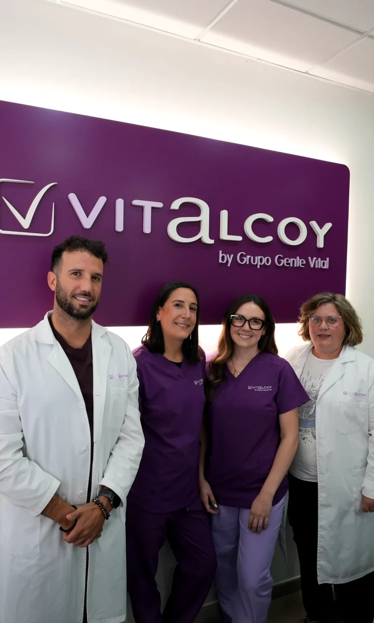 Equipo de la clínica dental Vitalcoy en Alcoy